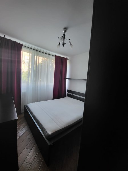 Drumul Taberei, zona Romancierilor, 3 min. parc